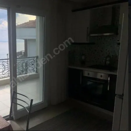 Denize Sifir Cati Kati Havuzlu Site 2+1 Daire Milas
